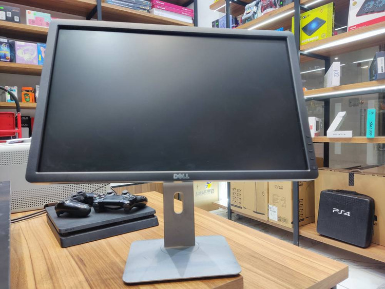مانیتور استوک 22 اینچ دل Dell P2213T