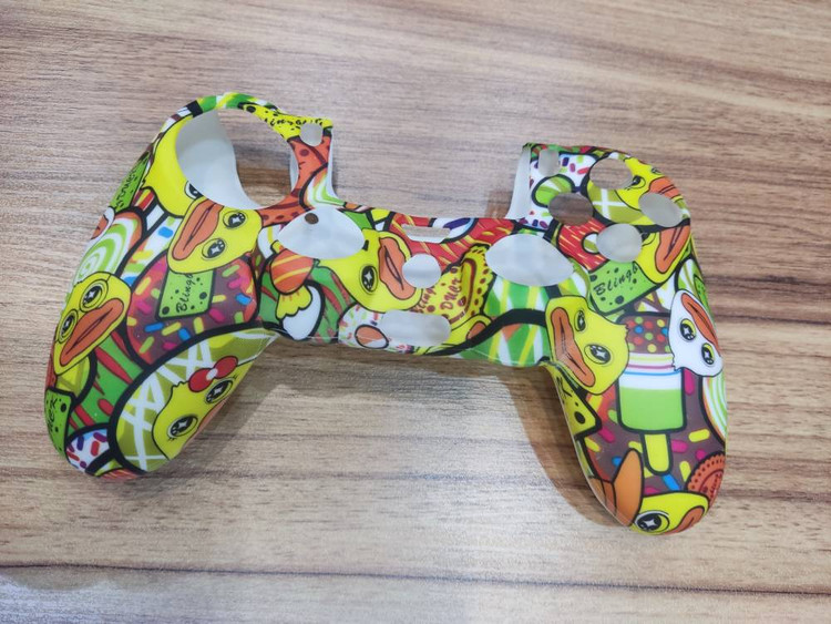 روکش سیلیکونی محافظ دسته PS4 - ضد لغزش و عرق - نرم و انعطافپذیر - در رنگهای متنوع