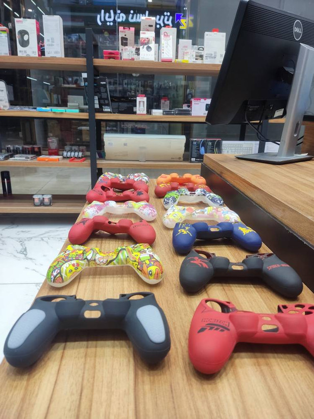 روکش سیلیکونی محافظ دسته PS4 - ضد لغزش و عرق - نرم و انعطافپذیر - در رنگهای متنوع